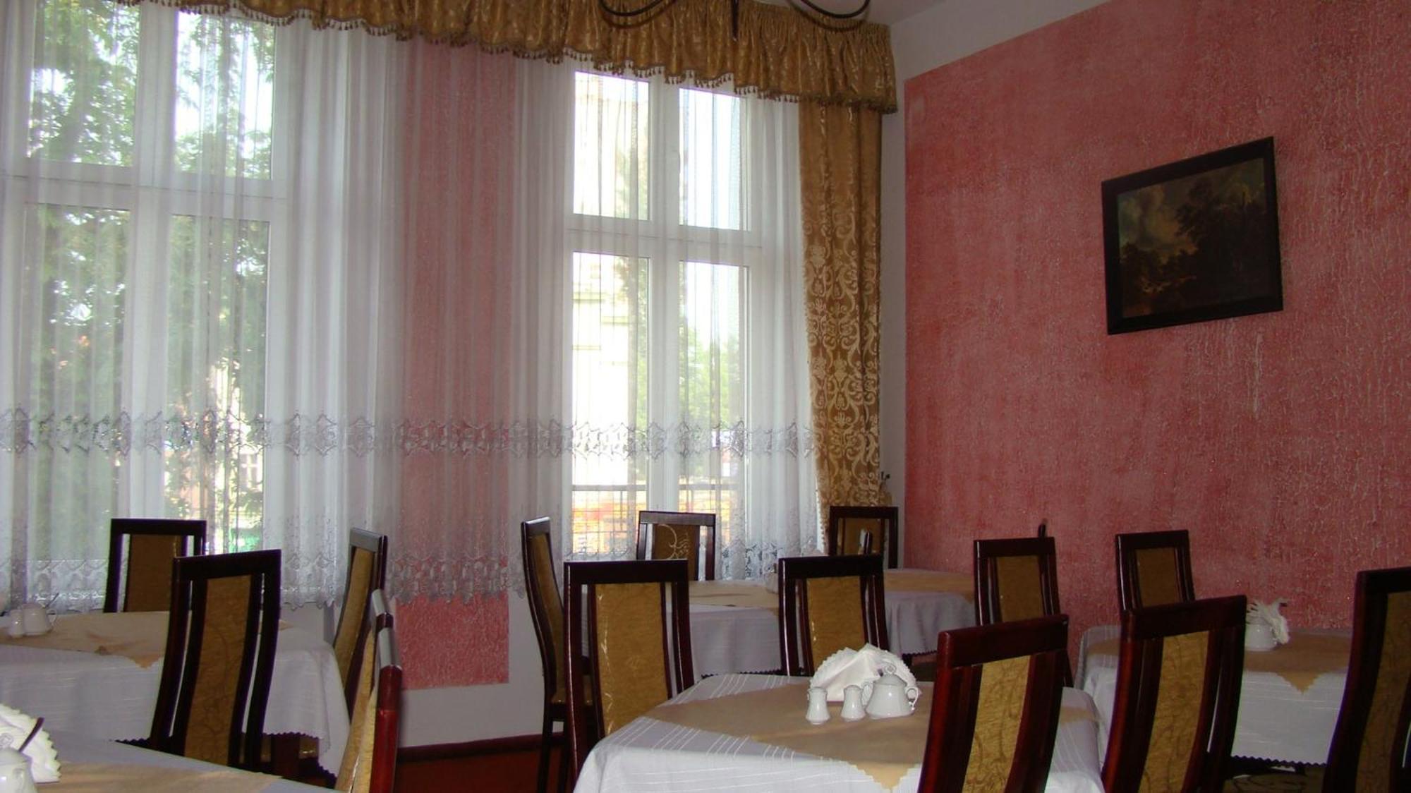 Hotelik Parkowy Legnica Dış mekan fotoğraf