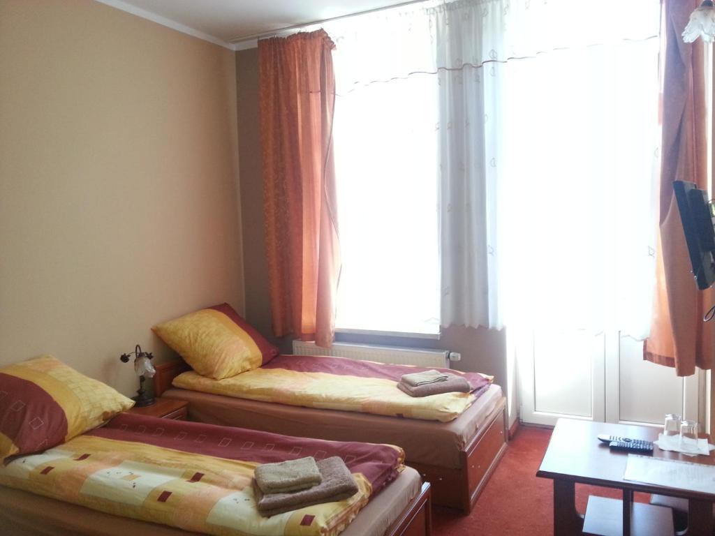 Hotelik Parkowy Legnica Oda fotoğraf